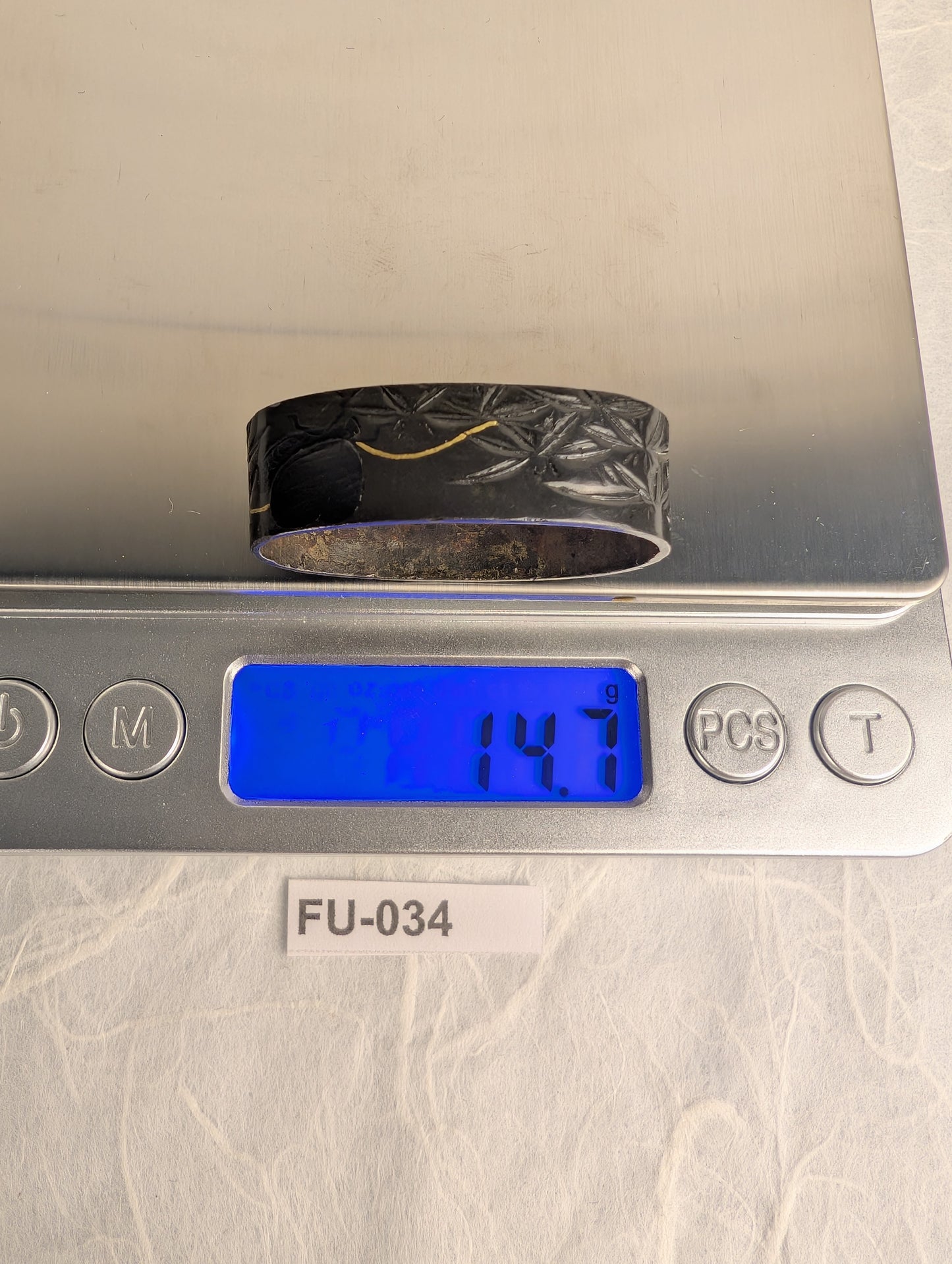 Shakudō Fuchi with Hemp Leaves and Gold Inlay - FU-034