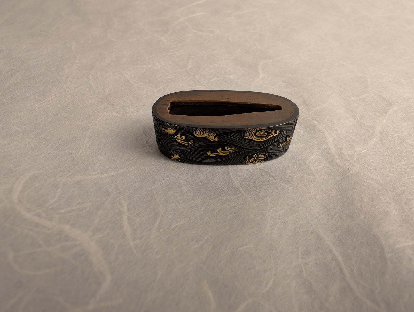 Fuchi with Flowing Waves - FU-009