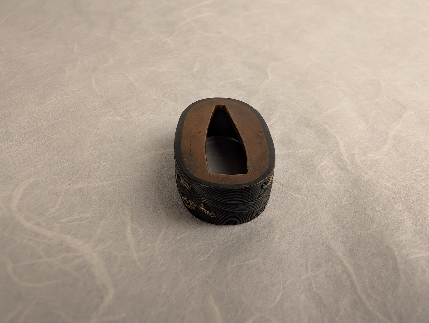 Fuchi with Flowing Waves - FU-009