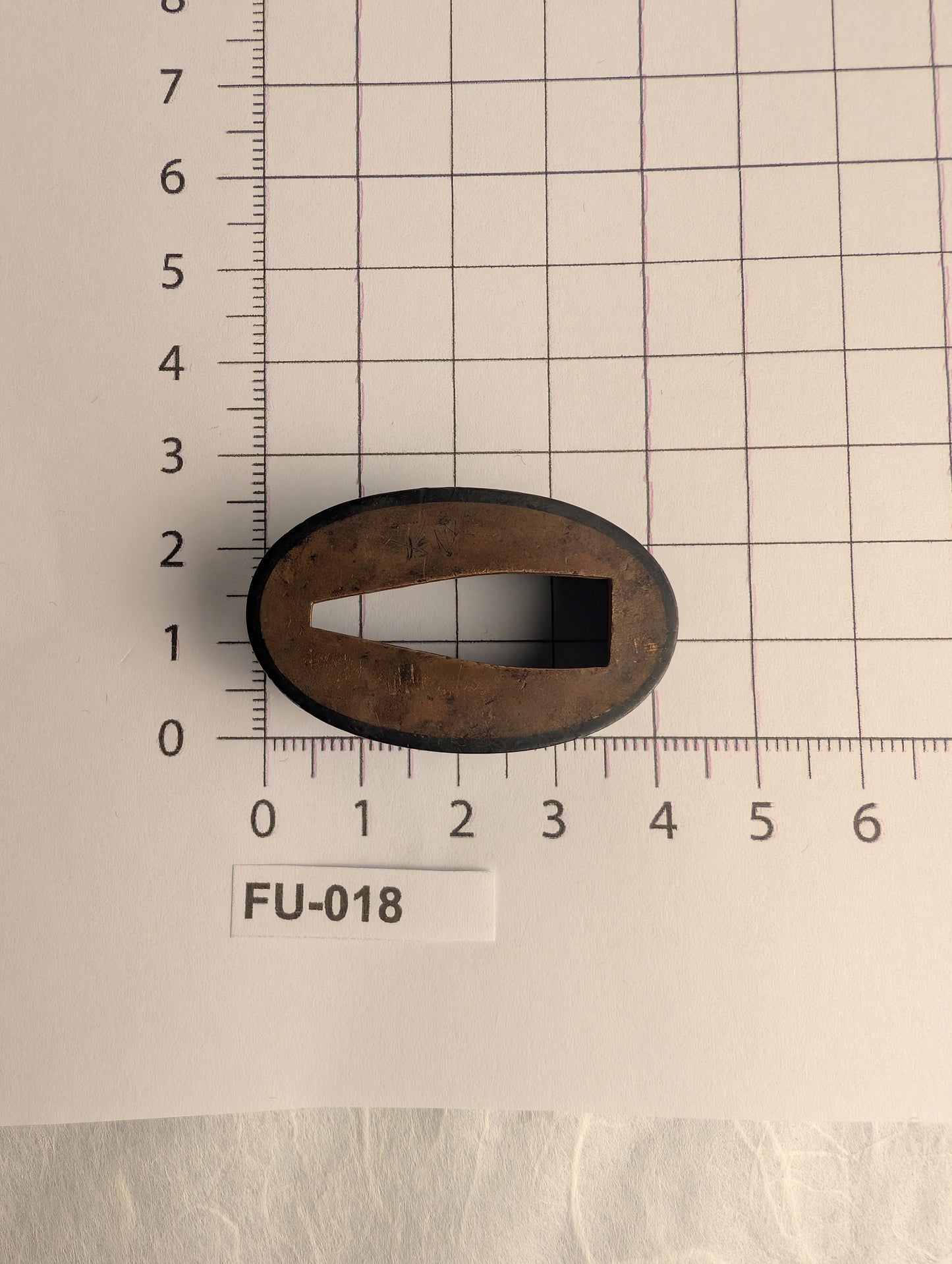 Fuchi with Cross-Hatched Textile Pattern - FU-018