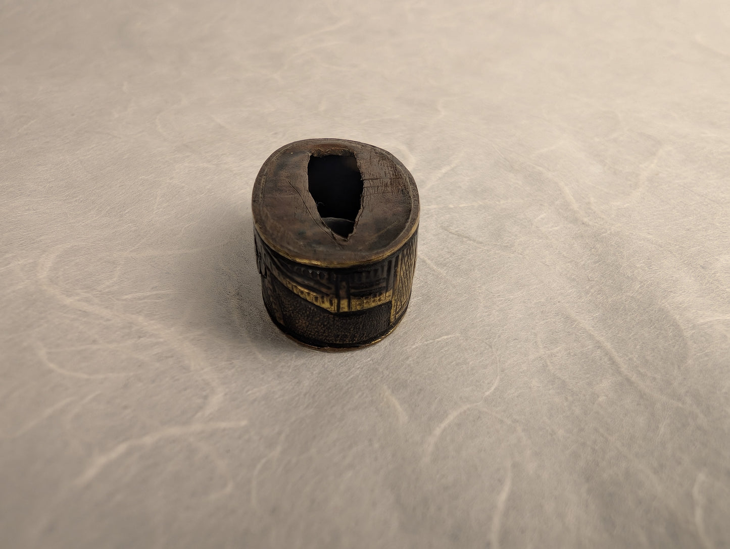 Fuchi with Bridge and Floral Motif - FU-020