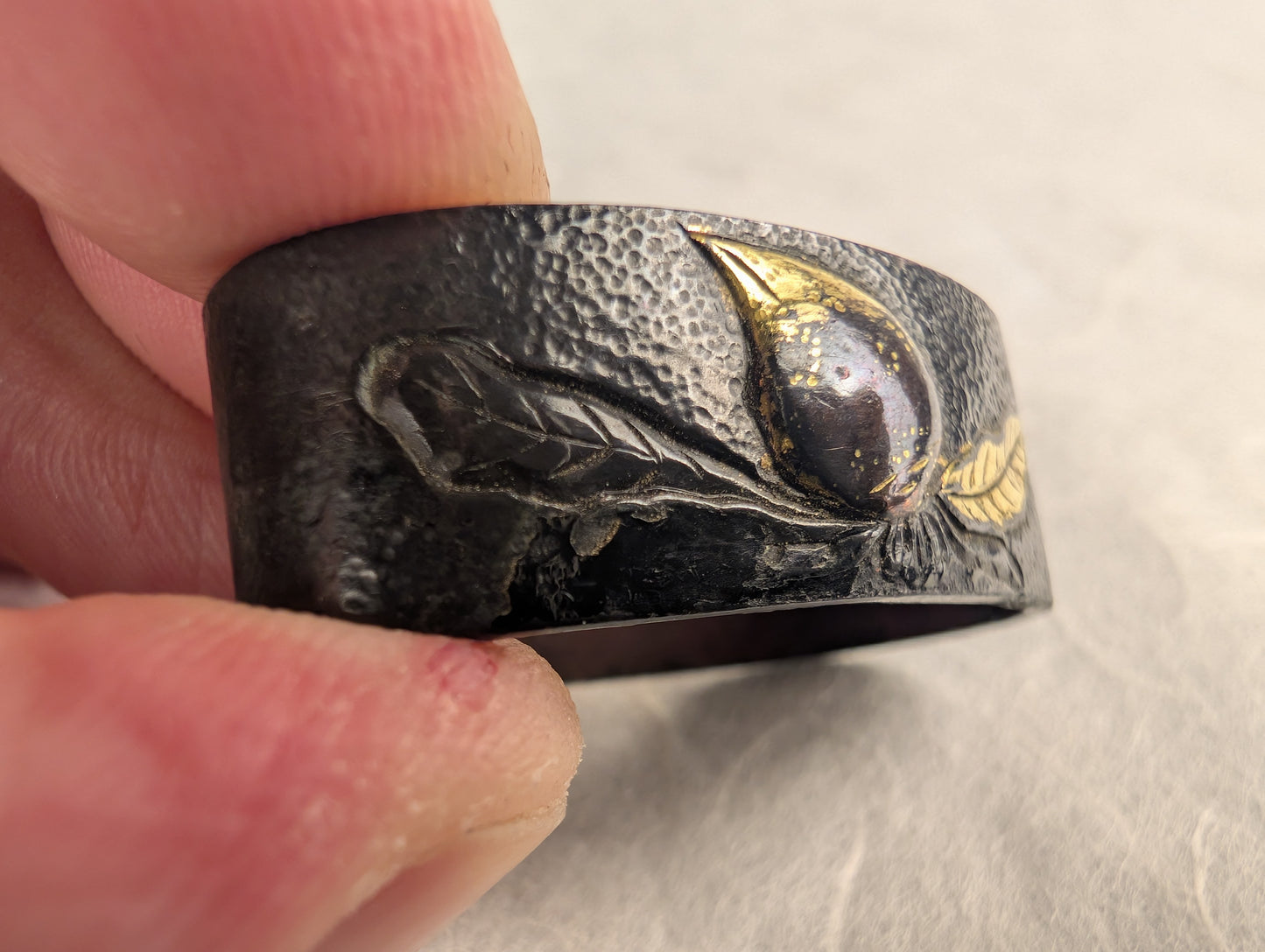 Shakudo Fuchi with Persimmon Motif - FU-021