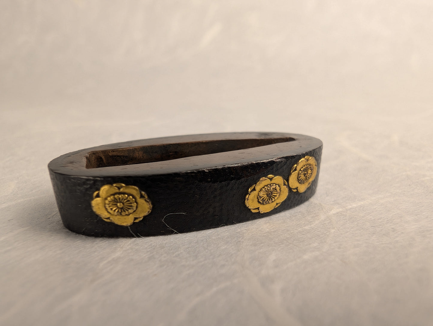 Shakudō Fuchi with Gilt Plum Blossoms - FU-040
