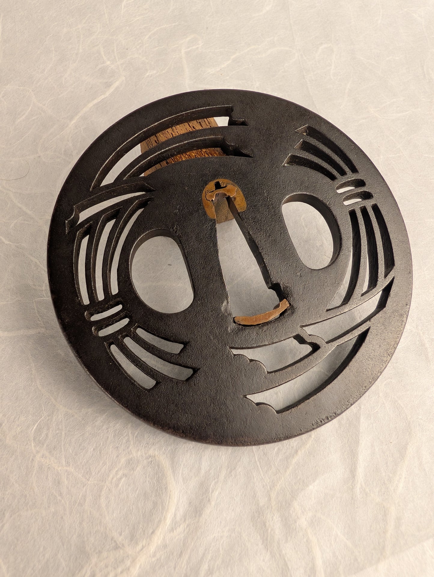 Sukashi Tsuba with Grain Sheaves Motif – TS-044