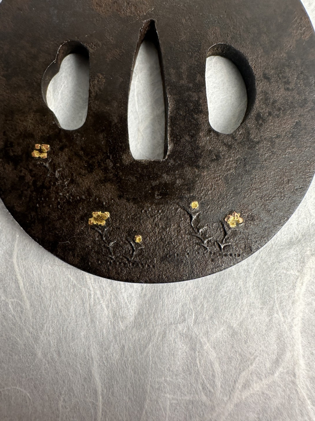 Iron Tsuba with Gold Inlaid Flowers – TS-055