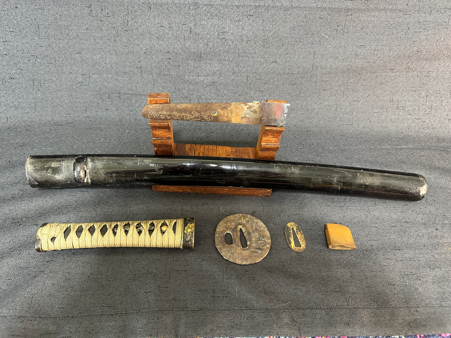 備前長船祐光 - Bizen Osafune Sukemitsu - Broken Wakizashi in Koshirae– BB-002