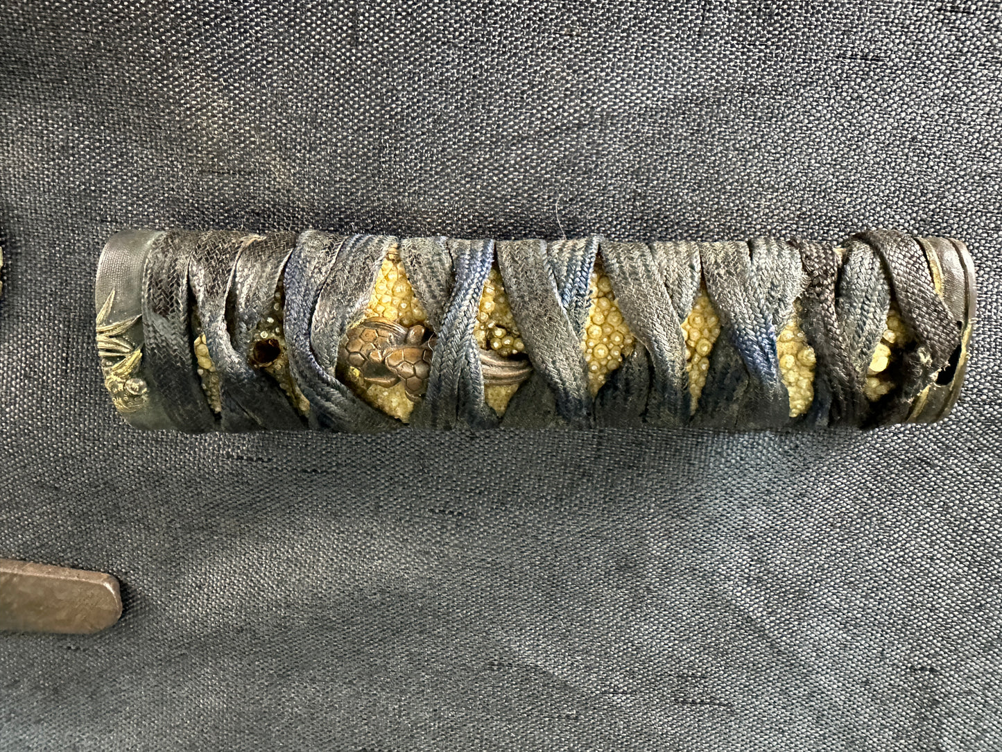 Mumei Broken Wakizashi in Koshirae with Bamboo, Reed and Turtle Motif Fittings – BB-003