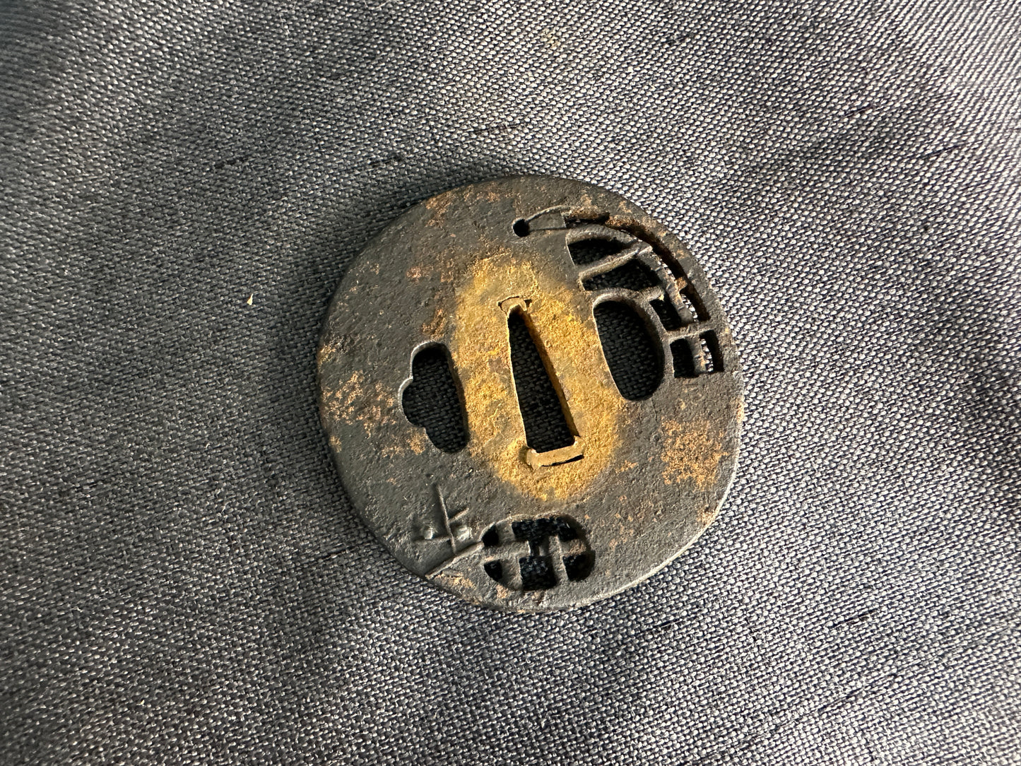 Broken Wakizashi -  Black Lacquer with Gold Highlights and Iron Tsuba – BB-005