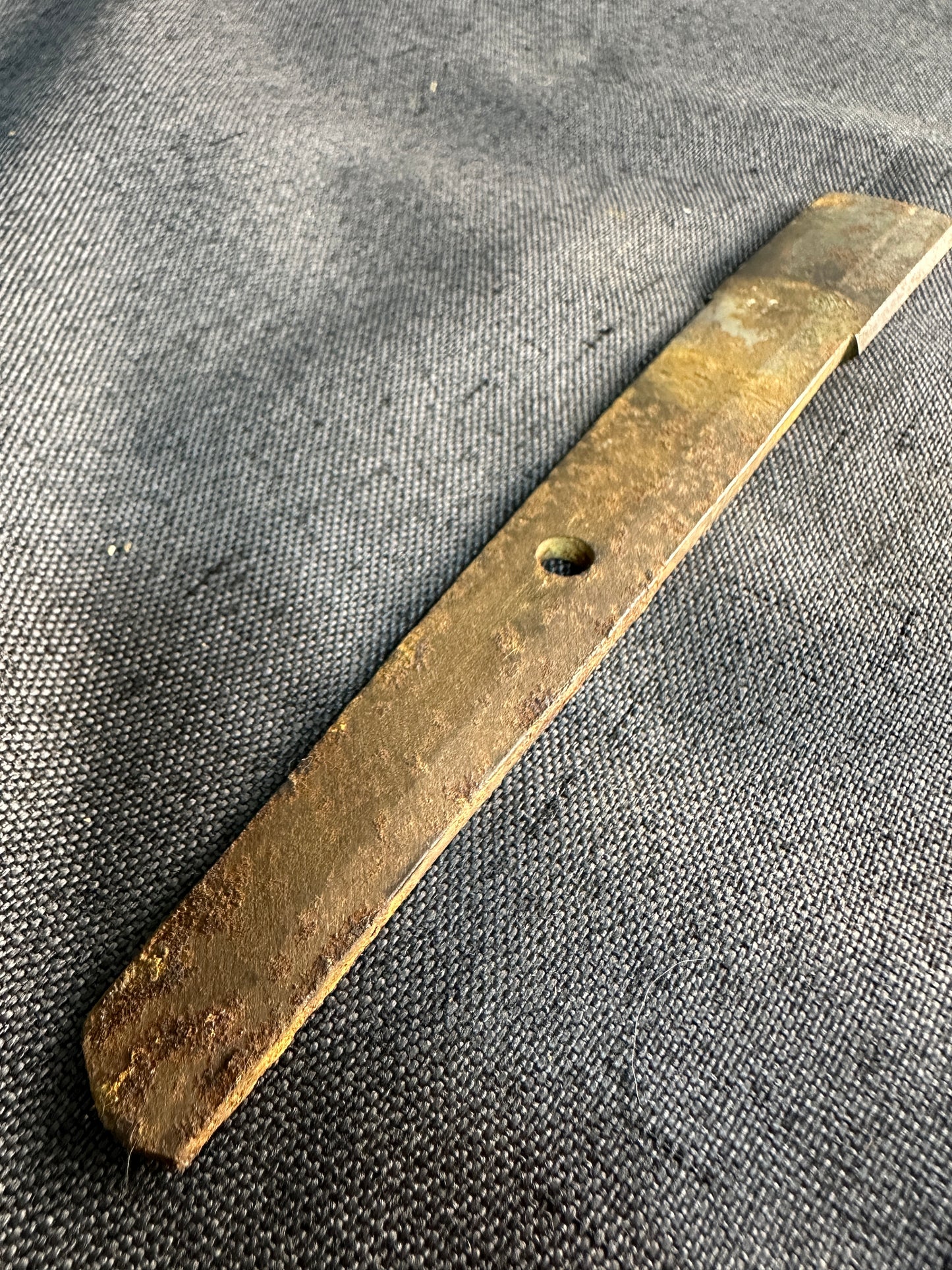 Broken Wakizashi -  Black Lacquer with Gold Highlights and Iron Tsuba – BB-005