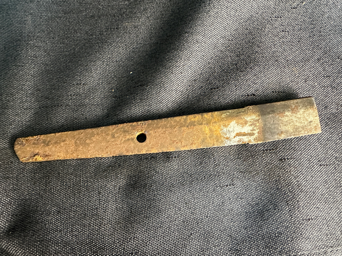 Broken Wakizashi -  Black Lacquer with Gold Highlights and Iron Tsuba – BB-005