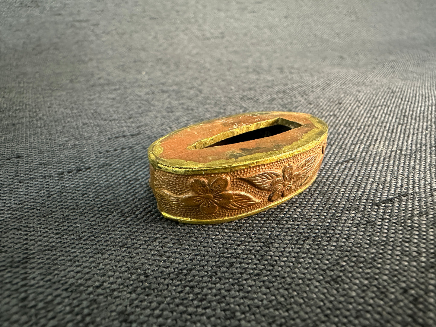 Gunto Koshirae with Cherry Blossom Motif – KS-001