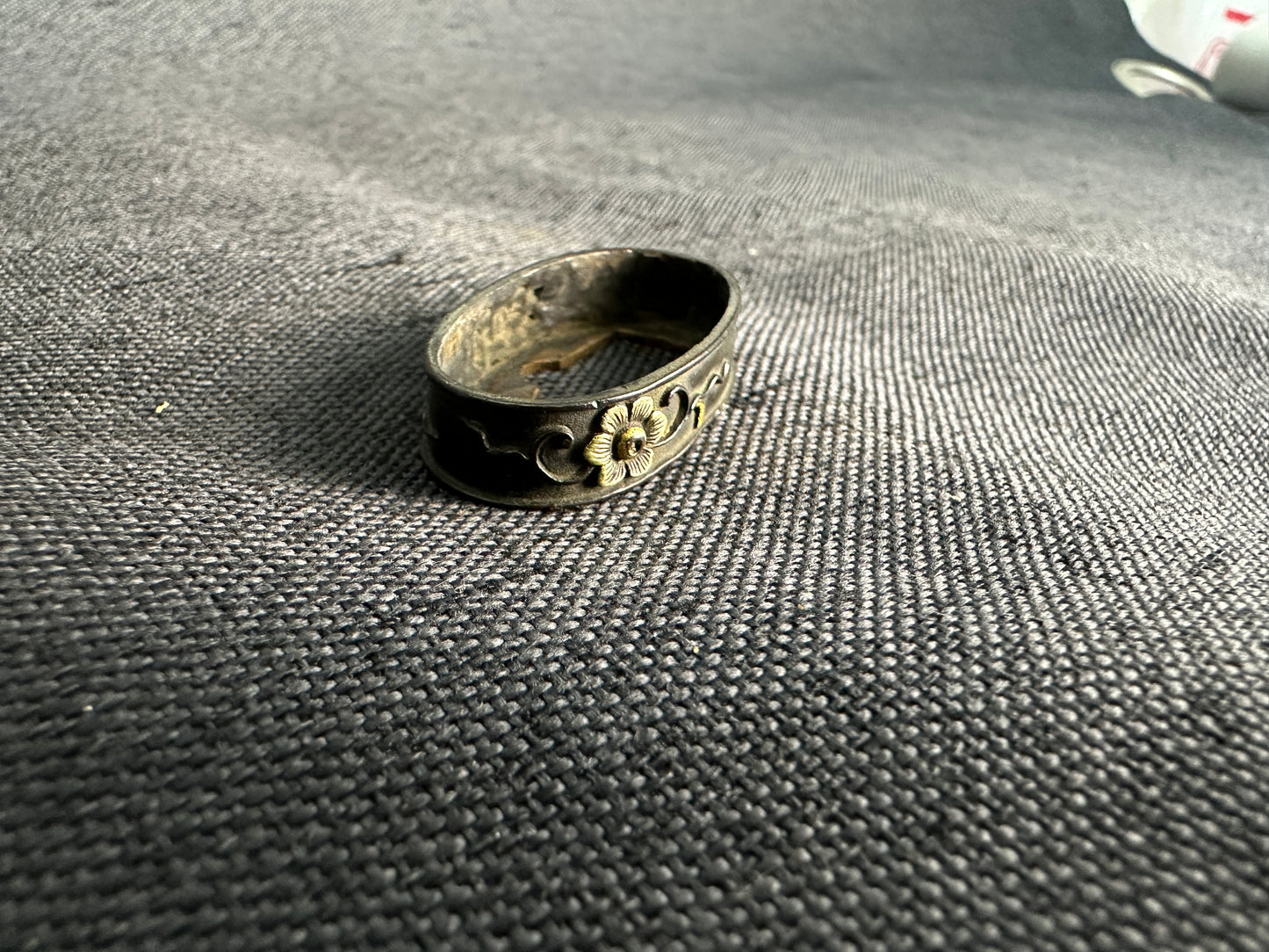Wakizashi Koshirae with Blooming Floral Motif – KS-002