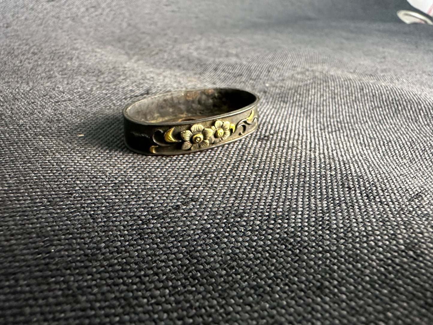Wakizashi Koshirae with Blooming Floral Motif – KS-002