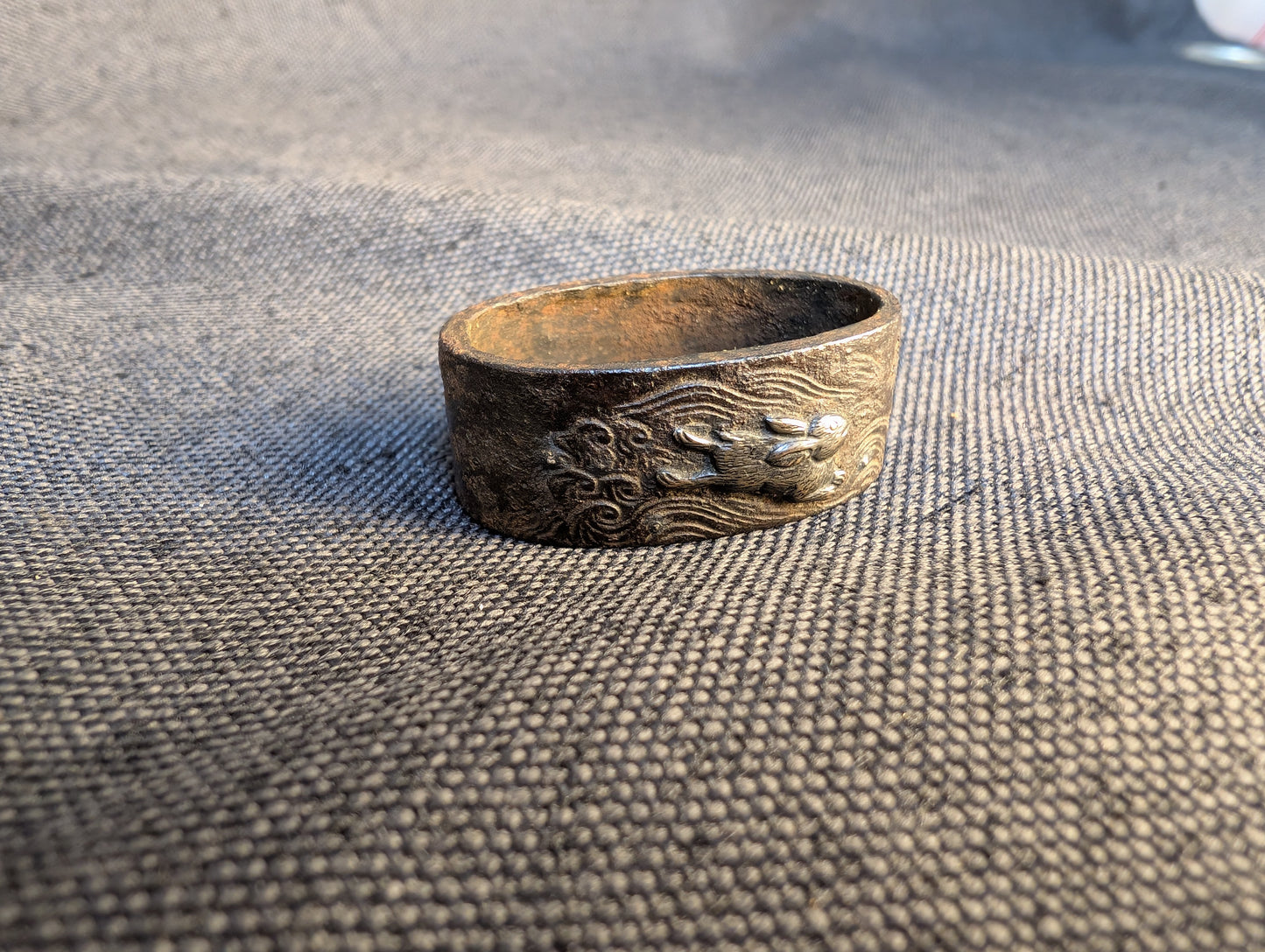 Wakizashi koshirae – Iron sunburst tsuba with Hare of Inaba and Fish Motif – KS-004