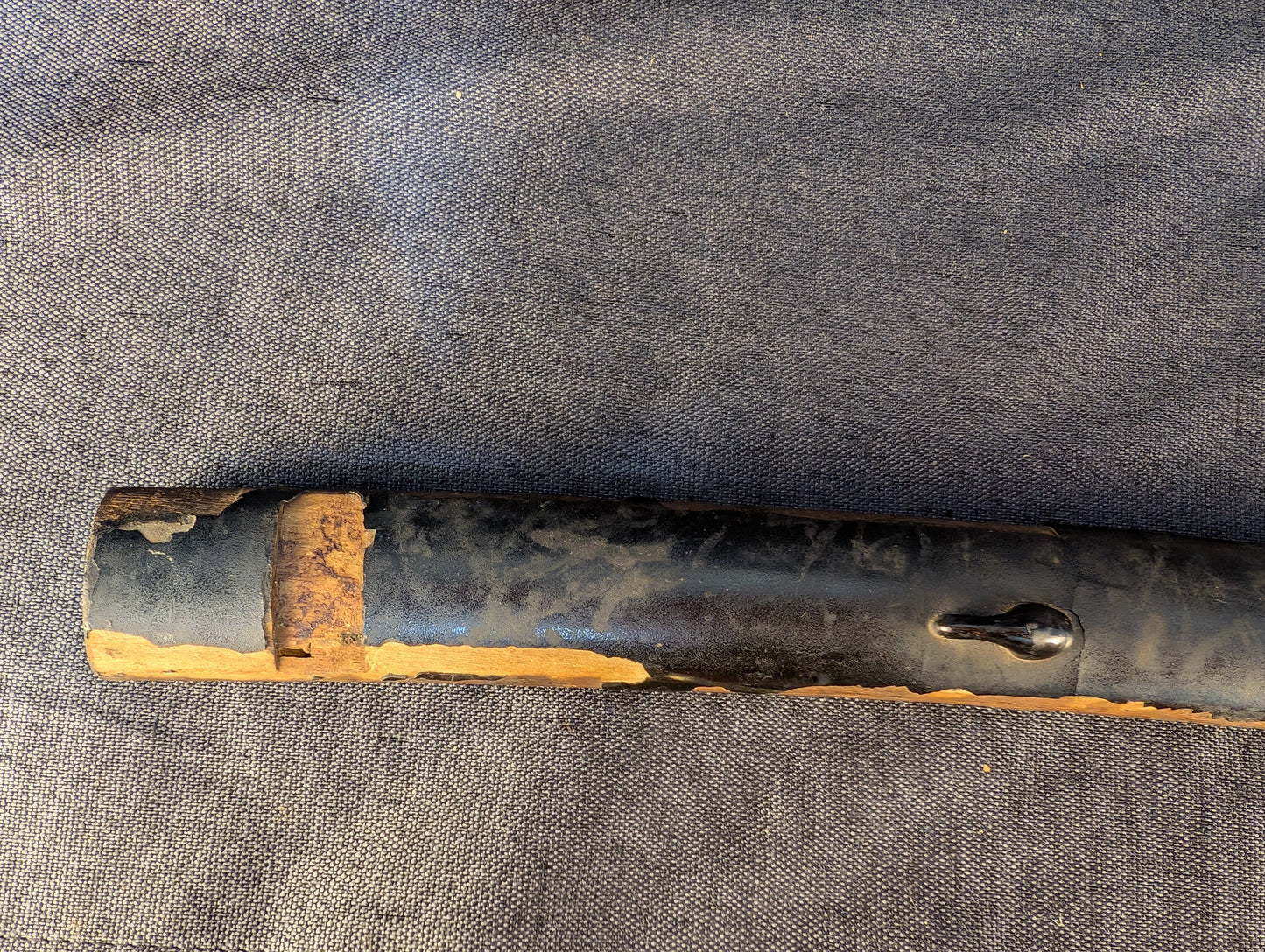 Wakizashi koshirae – Iron sunburst tsuba with Hare of Inaba and Fish Motif – KS-004