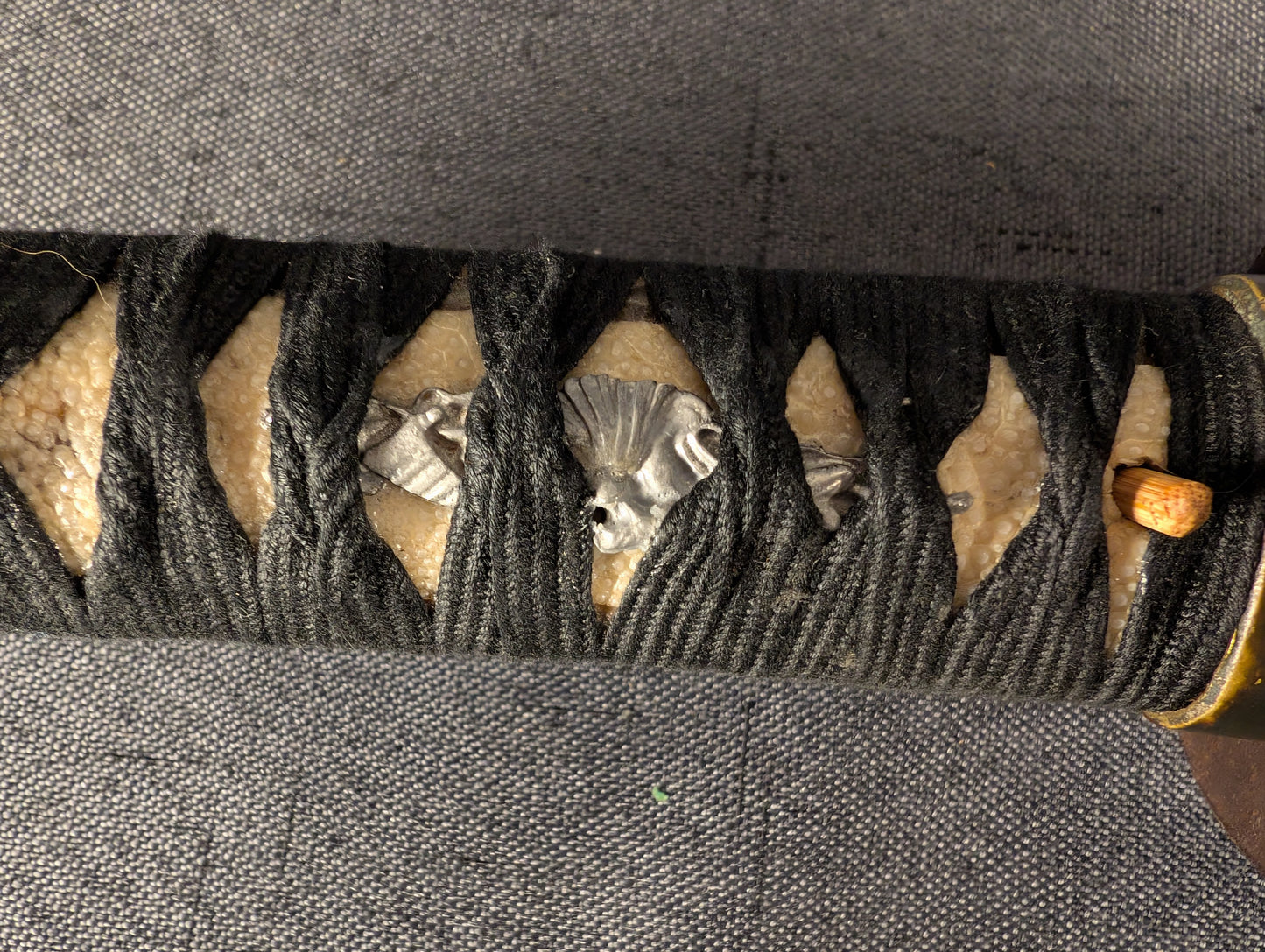Mumei Shobu Zukuri Wakizashi In Simple Black Koshirae – NT-014