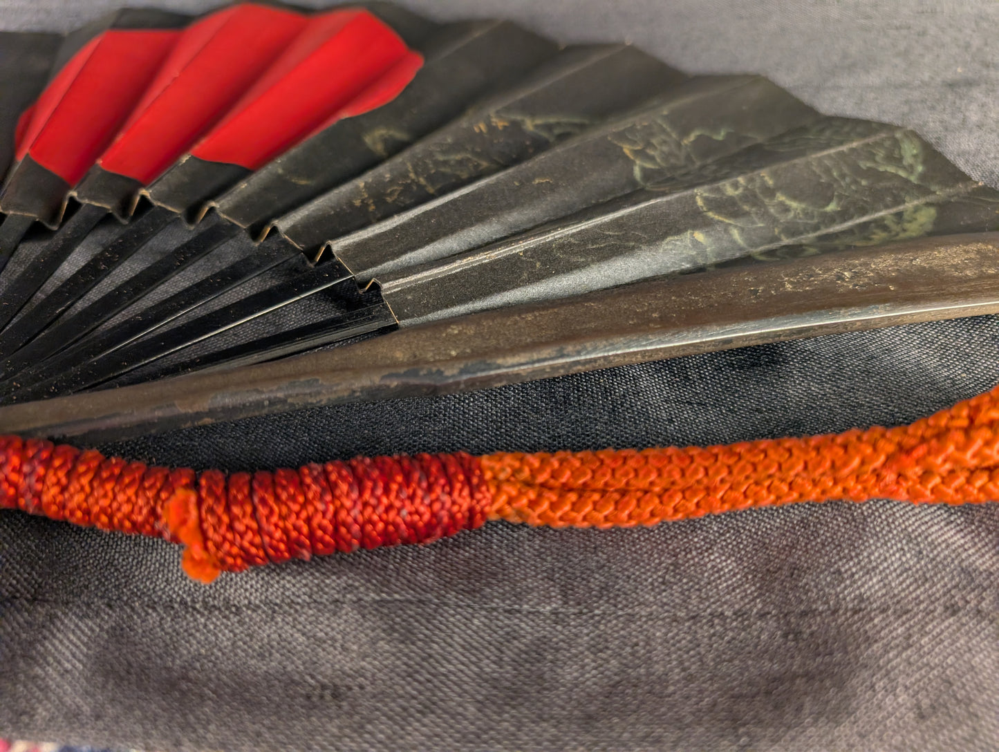 Iron Tessen with Black Lacquer with Red Sun and Gilt Dragon and Tiger - TN-002