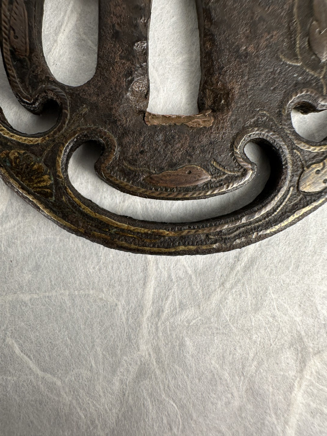 Iron Tsuba with Brass Rope Inlay Motif – TS-067